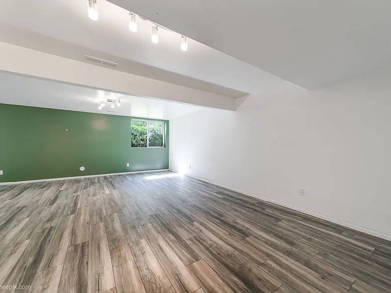 23 W Keely Ct — Photo 26