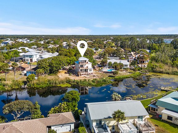 3rd image of 340 Le Grand Dr