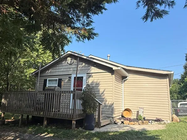 239 Boardman Ave, Maryville, TN 37803