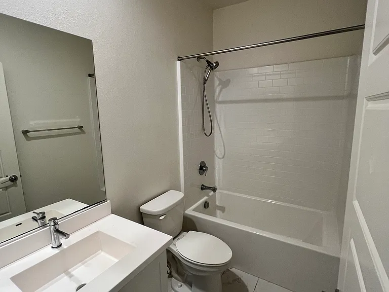 1855 Observation Way #4 — Photo 8