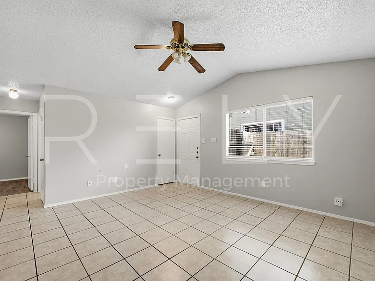 8001 W Gate Blvd #A — Photo 7
