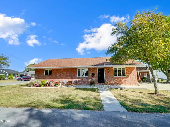 201 E Ohio St, Waynesfield, OH 45896