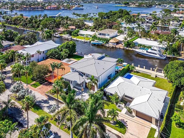 Prime location meets tranquility with skyline views in a peaceful, upscale neighborhood.