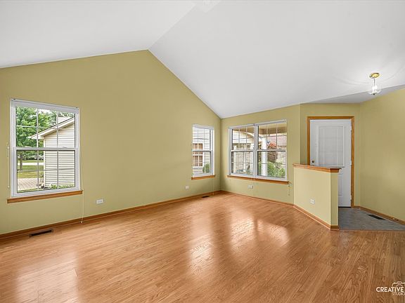 2nd image of 1020 Duran Ct