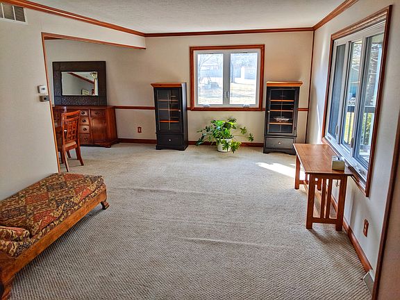 5th image of 12967 Randall Ct