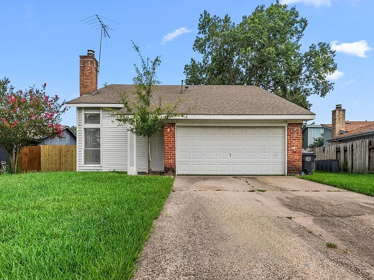 7018 Stoney River Dr — Photo 20