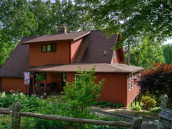 2nd image of 58 Sourwood Dr