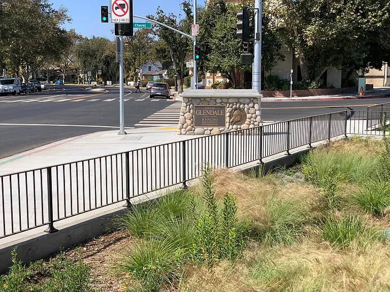 1841 Riverside Dr #2-15 — Photo 24