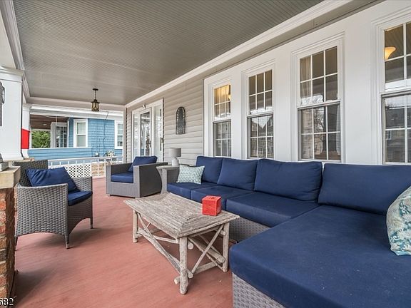 4th image of 15 Wakefield Pl