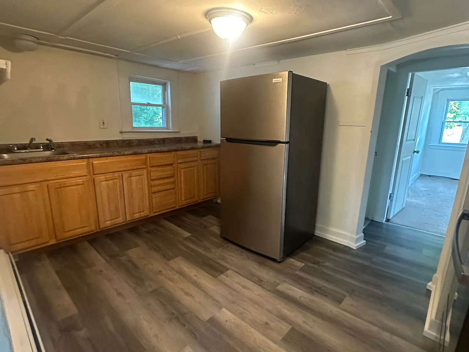 63 E Bow St — Photo 2
