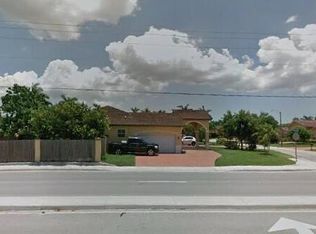 15692 SW 162nd St, Miami, FL 33187