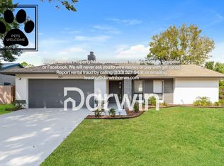 753 Sandy Creek Dr, Brandon, FL 33511