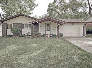3081 Wintergreen Dr, Florissant, MO