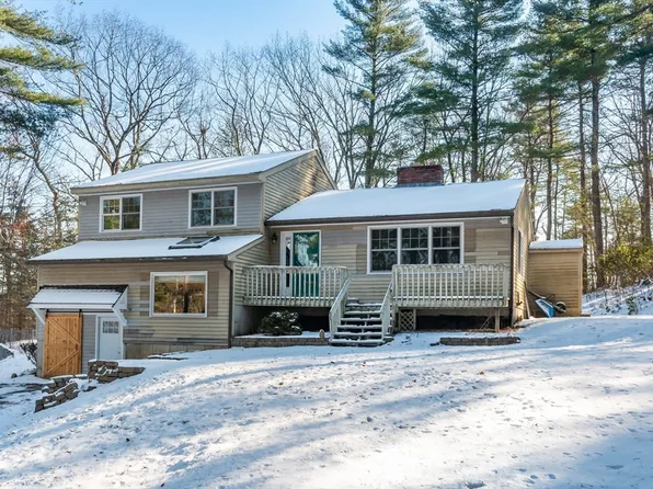 54 Spectacle Hill Rd, Bolton, MA 01740