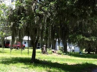 8095 Lake Hendry Rd, Fort Meade, FL 33841