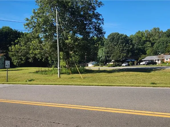 2493 Old Highway 21, State Road, NC 28676