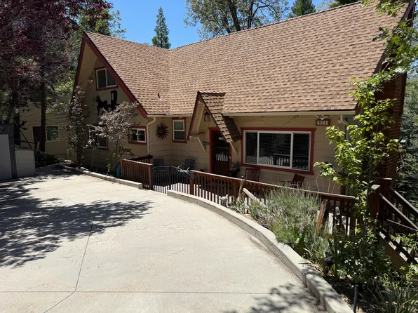 (undisclosed Address), Lake Arrowhead, CA 92352