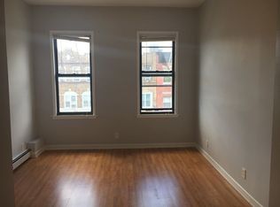 3095 Steinway St, Astoria, NY 11103