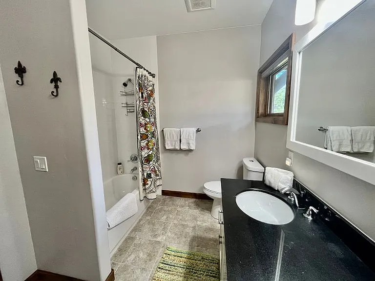 592 Badger Trl S — Photo 12