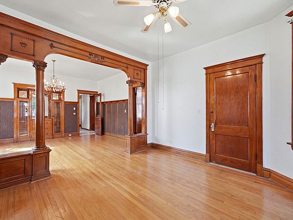 4th image of 5323 W 24th Pl