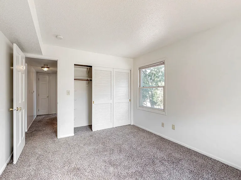 The 31st Street Apartments — Photo 21