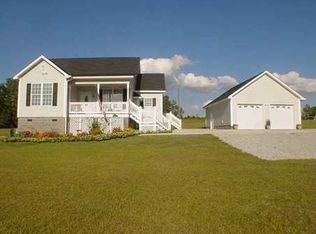 5101 Middendorf Rd, Hartsville, SC 29550