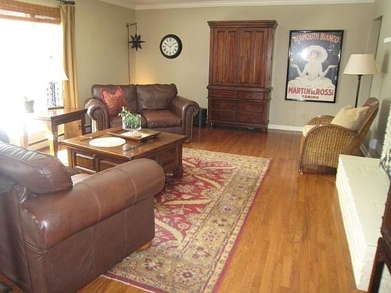 4th image of 4974 S Bartel Dr