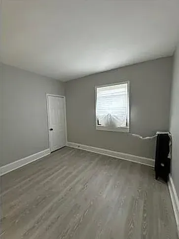 8 S Morley St — Photo 11