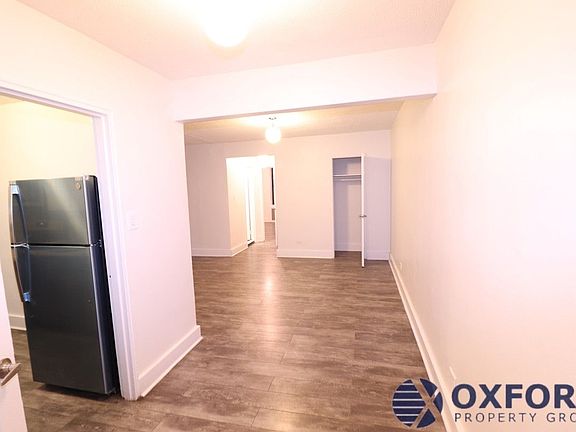 5th image of 132-70 Sanford Ave #1A