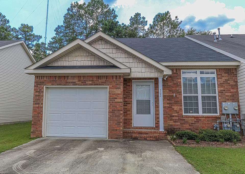 1st image of 302 Hornhead Dr