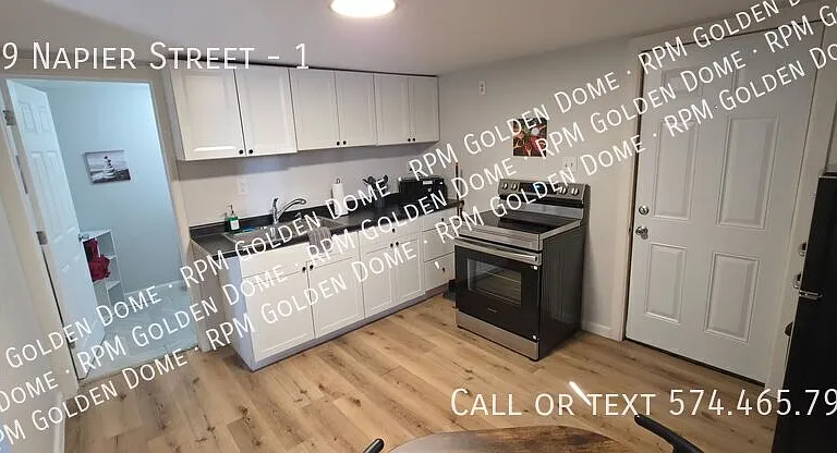 709 Napier St #1 — Photo 8