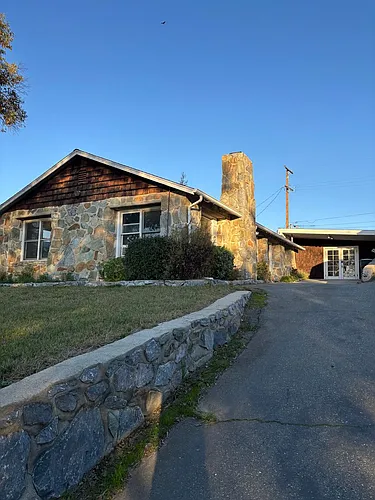 560 Landis Cir Photo 1