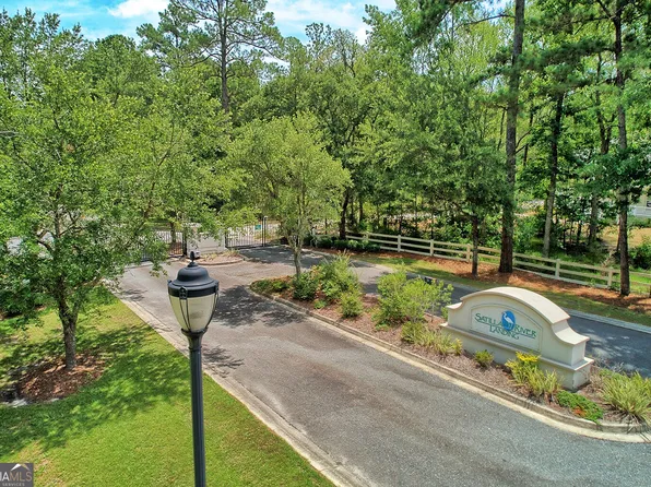 132 Settlers Trl, Woodbine, GA 31569