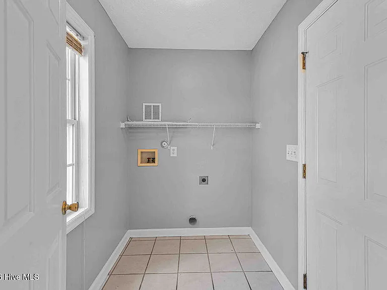302 Altavista Loop — Photo 15