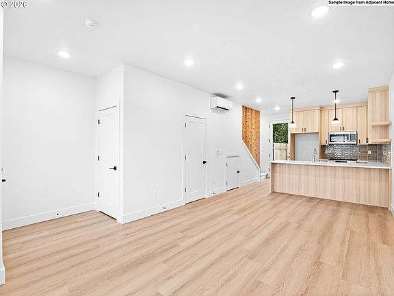 3rd image of 4532 SW Garden Home Rd