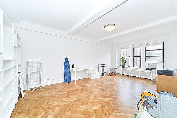 1st image of 600 W 111th St #8B