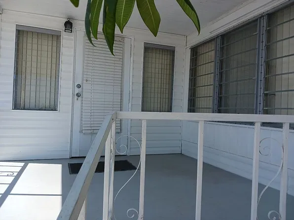 6904 Cortez Rd #46, Bradenton, FL 34207