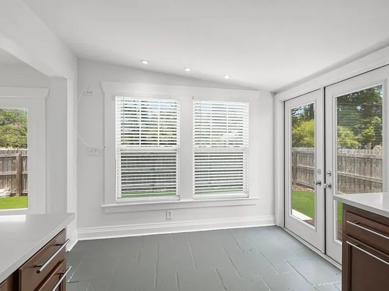 3011 N Ola Ave — Photo 14