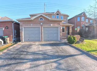 39 Etherington Cres, Barrie, ON L4N 7T2
