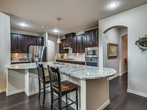 4th image of 12293 Pecan Hollow Ln