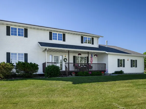 6201 Sully Dr, Bismarck, ND 58504