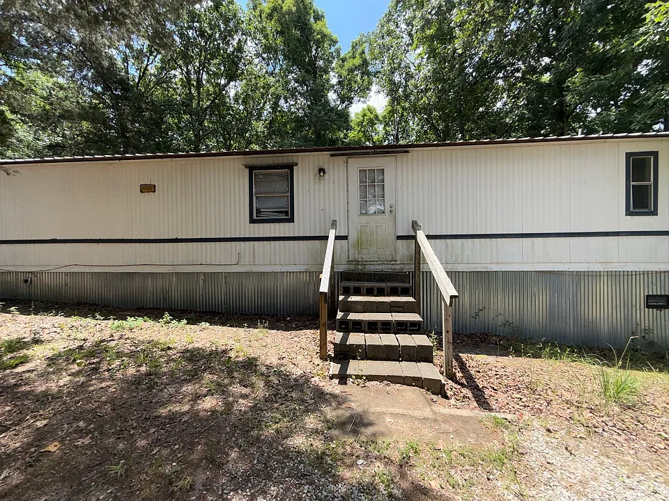 125 County Road 371