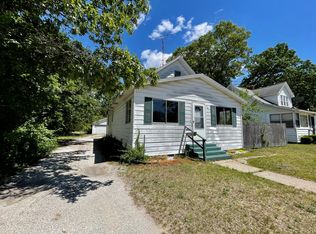 2036 Howden St, Muskegon Heights, MI 49444