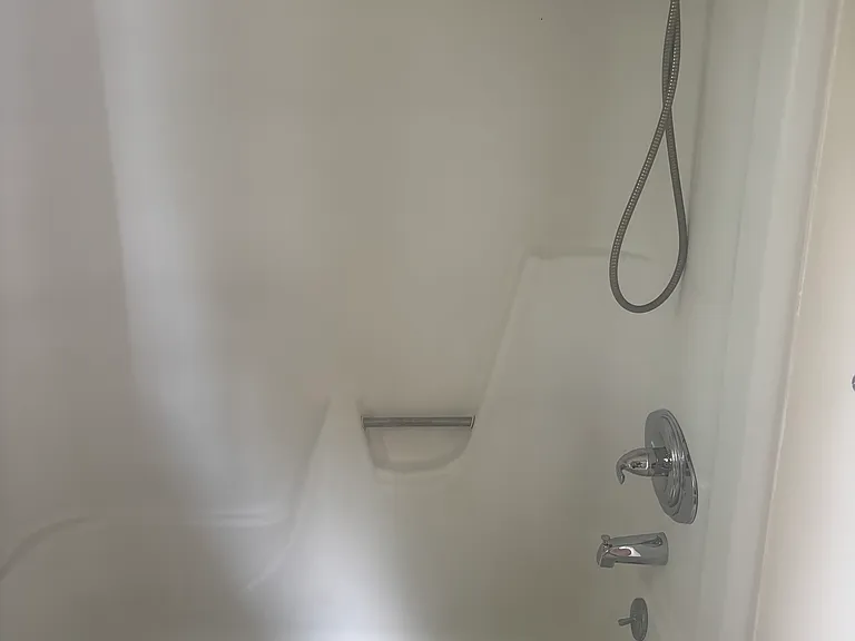 651 S 2nd St #F3 — Photo 2