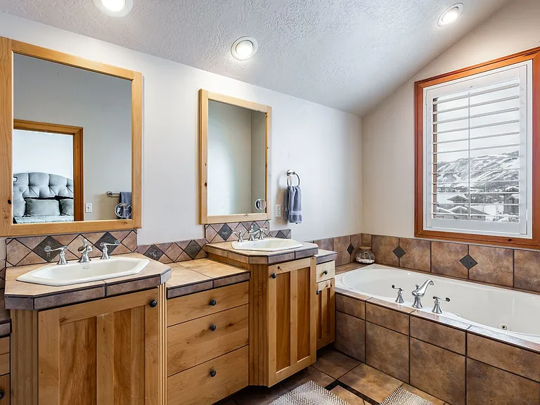 16 Gallivan Ct — Photo 18