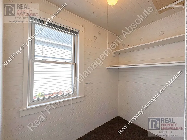 72-74 Kinsley St — Photo 25