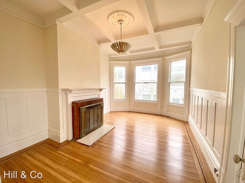 1st image of 2682 Sacramento St