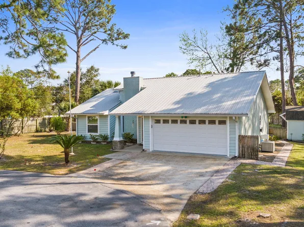 323 Prudence Ln, Panama City Beach, FL 32408