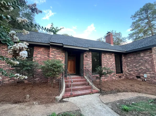 1204 Linden Pl, Jackson, MS