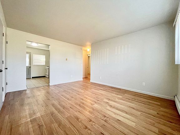 5th image of 2443 Gaynor Ave NW #A